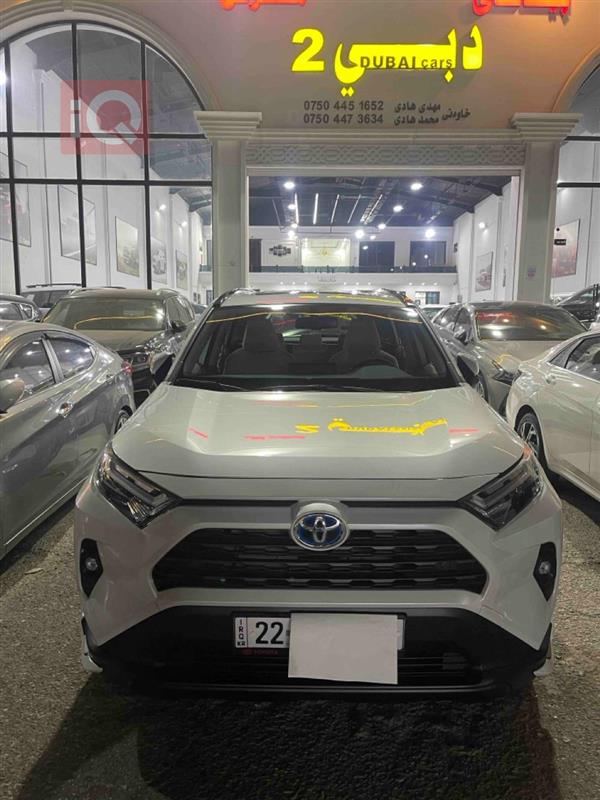 Toyota for sale in Iraq